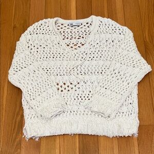 Zara Cream V-Neck Knit Sweater